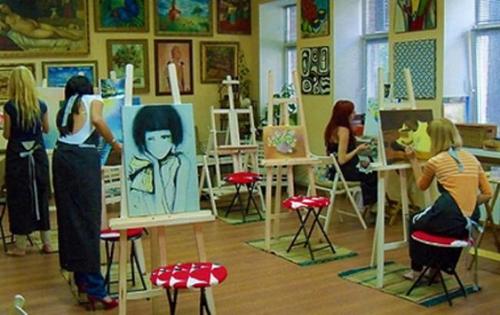 Кабинет министров Украины существенно уменьшил арендную плату за художественные мастерские