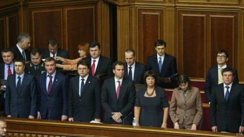 Рада собирает подписи за отставку правительства премьер-министра