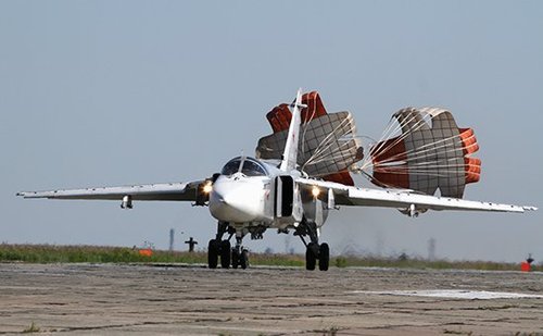 Родители саратовских школьников отказались собирать деньги на новый Су-24