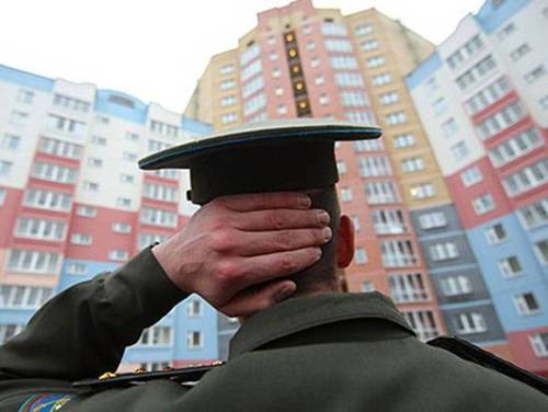 Порошенко рассказал о проектах в сфере предоставления жилья военным