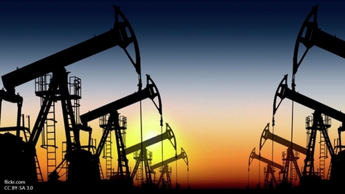 Нефть: цена снова обвалилась ниже $37