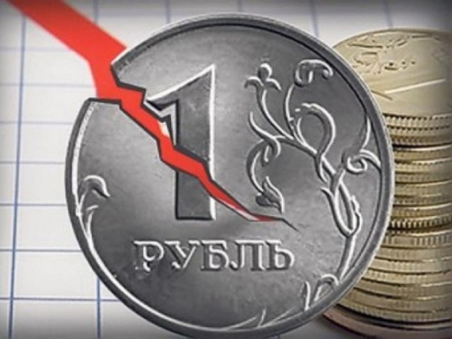Российский рубль покоряет новые глубины