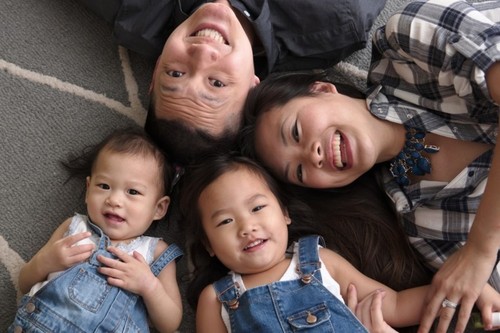 Китайским семьям разрешили иметь двоих детей