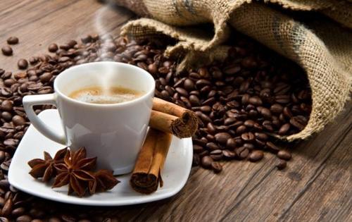 3-5 чашек кофе в день уберегут от диабета и суицида