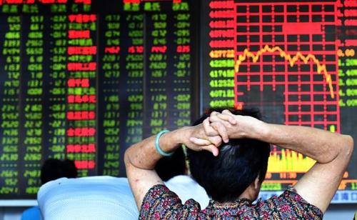 Китайские рынки закрыты из-за обвала биржи