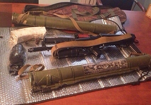 Участник АТО наладил бойкую торговлю гранатометами под Киевом