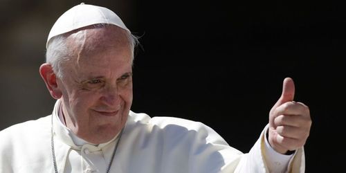Папа Римский благословил интернет и соцсети