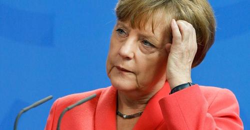 На Меркель подали в суд за ее миграционную политику