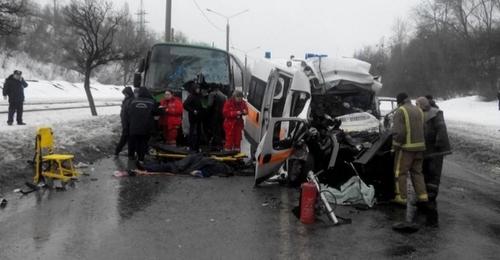 В Харькове скончался ребенок, пострадавший в результате столкновения «скорой» и автобуса