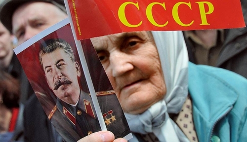Севастопольские коммунисты просят оккупантов подражать Сталину