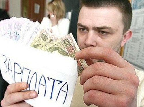 Харьковчан завлекают на военную службу по контракту высокой зарплатой