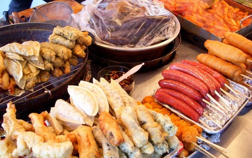 10 городов с самой вкусной уличной едой