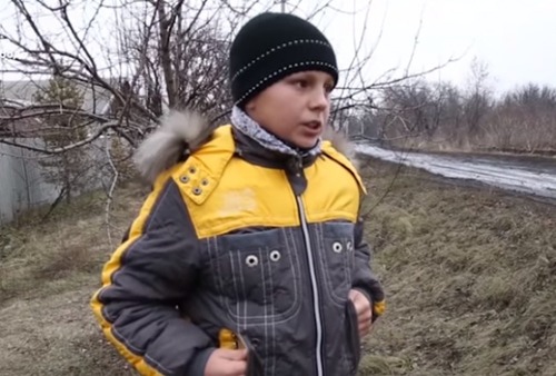 Школьники из Зайцево вынуждены ходить в школу на оккупированной части Донбасса (видео)