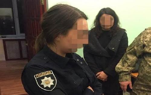 В Одессе наркозависимую полицейскую задержали на сбыте амфетамина