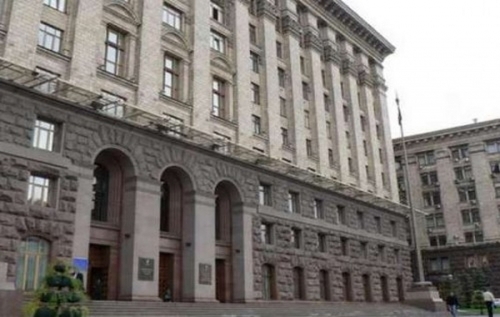 Экс-сотрудник Киевсовета получил землю под застройку возле Софии Киевской