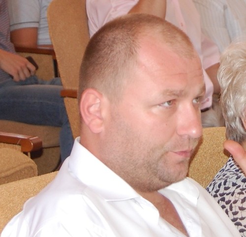 Депутат Мелитопольского горсовета тяжело ранен ножом 