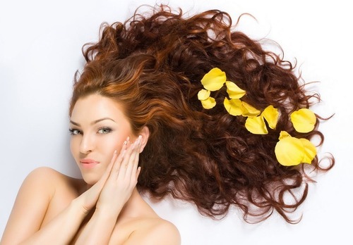 Какие продукты полезны для волос: внутреннее и внешнее использование