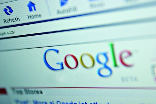 Google прекратит показывать рекламу справа от поисковой выдачи 