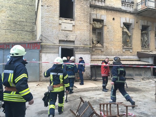В центре Киева рухнул дом