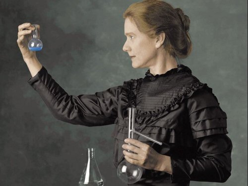 К личным вещам Марии Кюри нельзя прикасаться ещё 1500 лет из-за высочайшей радиации 
