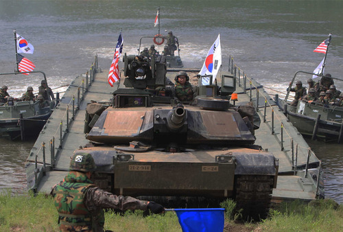 Южная Корея и США начали самые масштабные военные учения