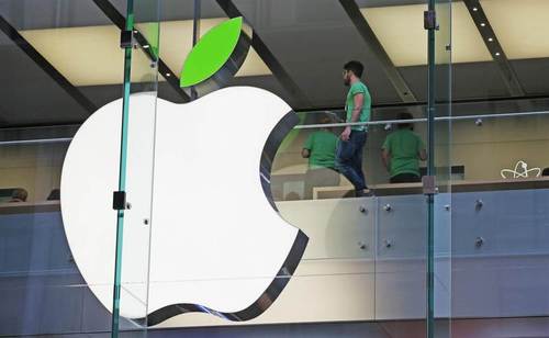 Apple запретила компаниям бесплатно раздавать iPad и iPhone 