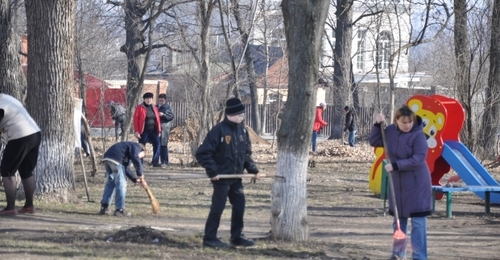 Во время двухмесячника благоустройства в Харькове приведут в порядок 4 тысячи дворов