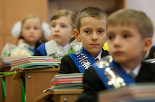 В украинских школах отменяют оценки до 4-го класса