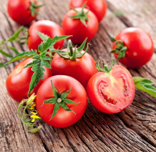 Ученые научились добывать энергию из гнилых томатов