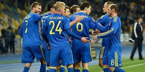 Футбол - Сборная Украины минимально обыграла Уэльс