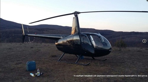 На Закарпатье пограничники обнаружили вертолет, который перевозил нелегалов
