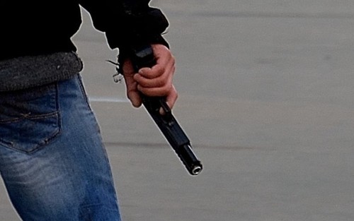Пьяный прокурор в Одессе угрожал прострелить колено охраннику кафе