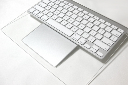 Apple запатентовала Macbook без клавиш