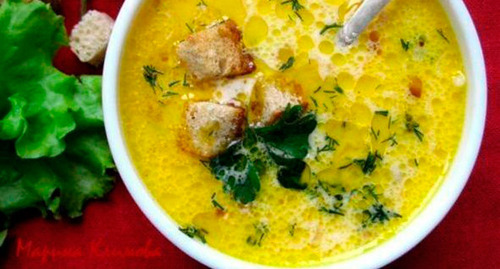 Мамины секреты "Сливочно-сырный суп с ветчиной и сухариками"