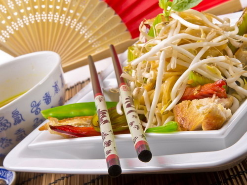 Китайские рестораны привлекают посетителей, добавляя в еду опиаты