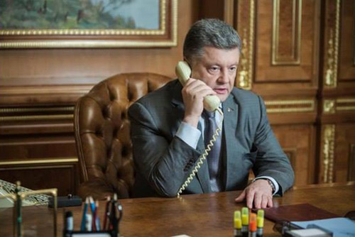 Порошенко согласовал с Путиным алгоритм возврата Савченко 