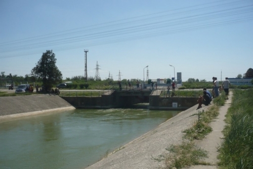Северо-Крымский канал перекрыт, Крым останется без воды