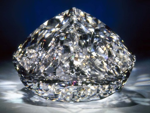 Самый дорогой алмаз в мире - продан