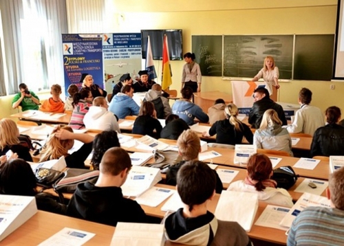 В Польше появится школа, в которой не будет ни звонков, ни оценок