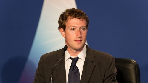 Facebook начал расследование по обвинению в цензуре