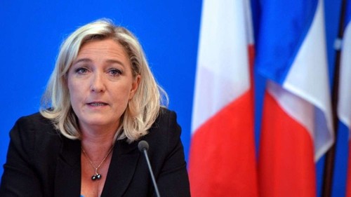 Франция признает Крым российским, если Ле Пен станет президентом