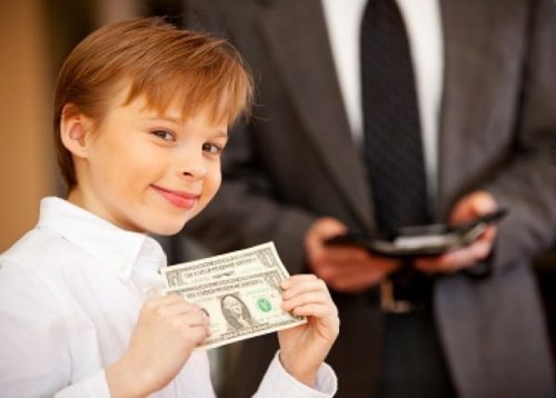 Дети смогут получать алименты на личный банковский счет