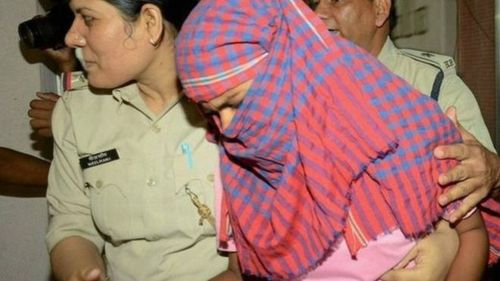 Индийскую школьницу посадили в тюрьму за списывание