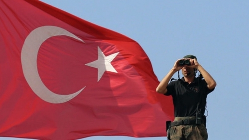 В Турции силовики блокировали базу НАТО