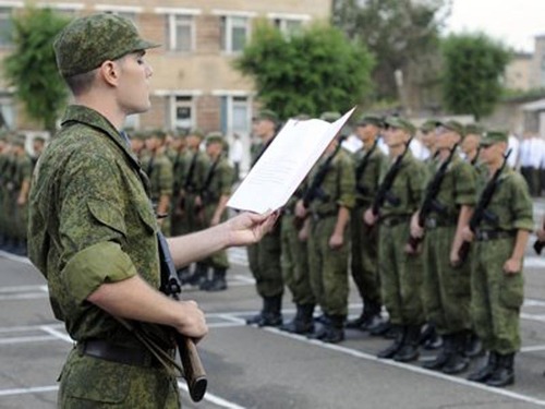 Военнообязанным Харькова напомнят про службу в армии