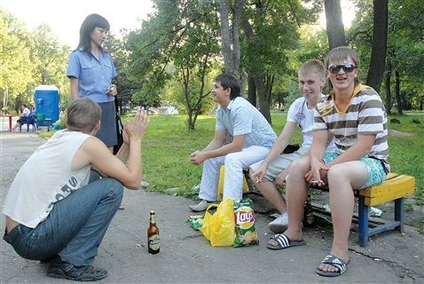 Новые наказания: за пиво в парке - 60 часов общественных работ 