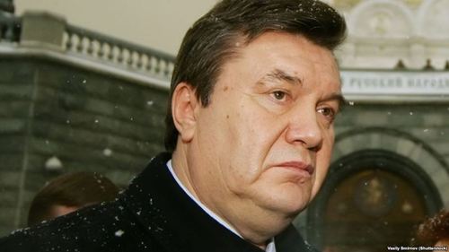 Янукович вимагає провести очну ставку з Порошенком та низкою політиків у справі Майдану – адвокати 
