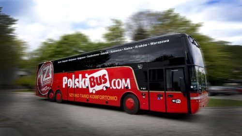 Стала відома вартість проїзду в автобусах польського лоукостера в Україні