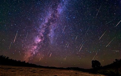 Сегодня ночью мир может увидеть метеорный поток Ориониды