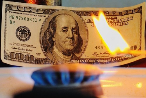 Цена европейского газа для Украины выросла почти до $300 за тысячу кубометров